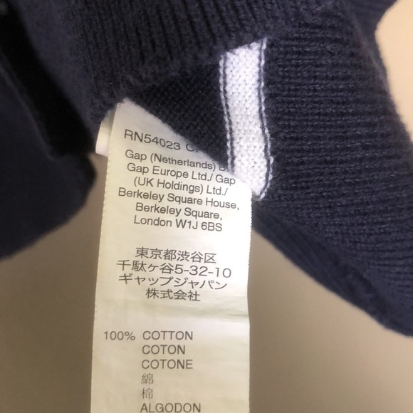 𝅺Gap Navy and White Stripe Sweater - Picture 7 of 9